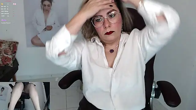 Snapshot of Serenay_ chatting on January 2025 09:22:01 PM Serenay online show from January 2025 09:22:01 PM