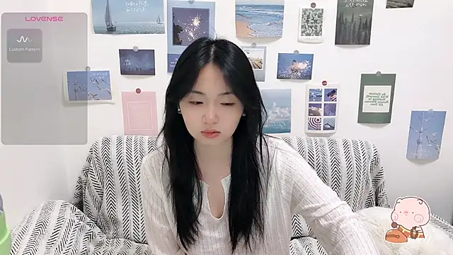 LiLiYbaby online show from December 2025 06:15:01 AM