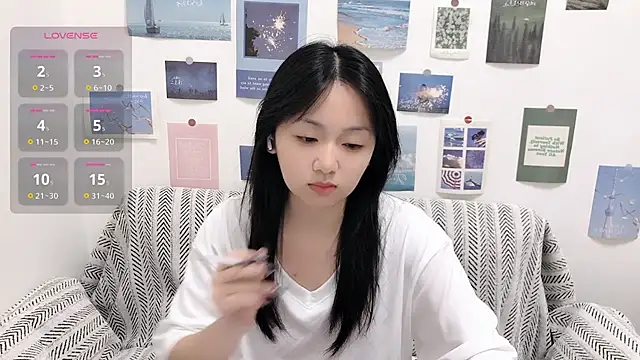 LiLiYbaby online show from September 2025 06:03:01 AM