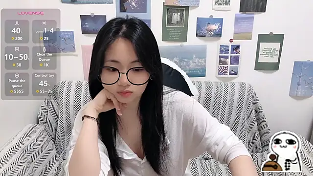 LiLiYbaby online show from April 2026 06:47:02 AM