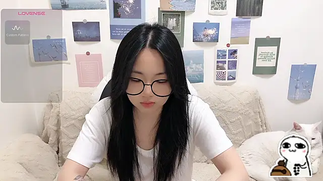 LiLiYbaby online show from March 2026 06:39:02 AM