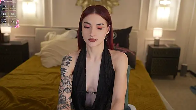 Magnetic Mia  online show from April 2026 11:09:02 PM