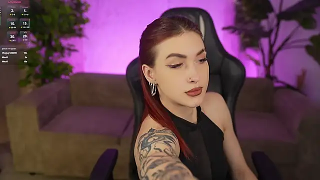 Magnetic Mia  online show from April 2026 11:39:01 PM