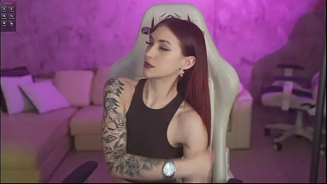 Magnetic Mia  online show from February 2026 11:49:01 PM