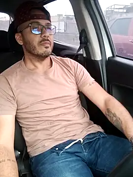 johnwalkerRjts online show from November 2025 07:28:01 PM