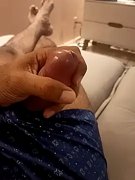 johnwalkerRjts online show from December 2025 02:44:01 PM