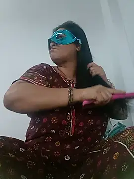 Snapshot of Punjabi_beauty123 chatting on October 2025 03:03:01 AM Punjabi beauty123 online show from October 2025 03:03:01 AM