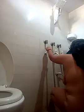 Snapshot of Punjabi_beauty123 chatting on February 2025 04:36:02 AM Punjabi beauty123 online show from February 2025 04:36:02 AM