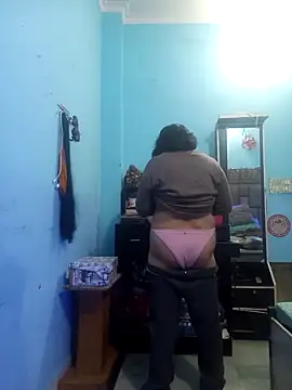 Snapshot of Punjabi_beauty123 chatting on February 2025 12:25:02 PM Punjabi beauty123 online show from February 2025 12:25:02 PM