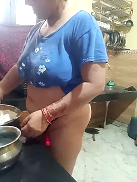 Snapshot of Punjabi_beauty123 chatting on February 2025 03:45:02 AM Punjabi beauty123 online show from February 2025 03:45:02 AM