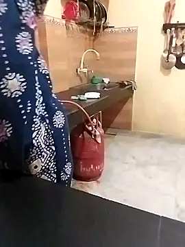 Snapshot of Punjabi_beauty123 chatting on December 2024 03:42:01 AM Punjabi beauty123 online show from December 2024 03:42:01 AM