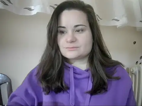 AalinnaK online show from February 2026 08:45:02 AM