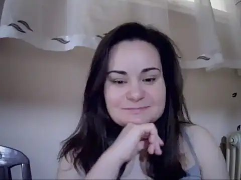 AalinnaK online show from February 2026 11:17:01 AM