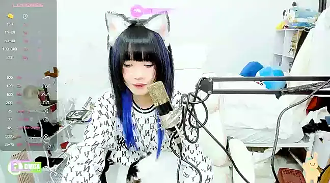 RassieRaph online show from December 2024 07:15:02 PM