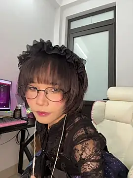 RassieRaph online show from January 2026 06:14:01 PM