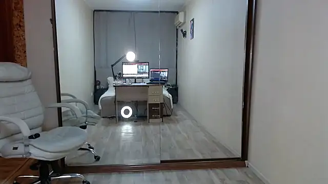 VitaminPorn online show from May 2026 08:09:01 PM