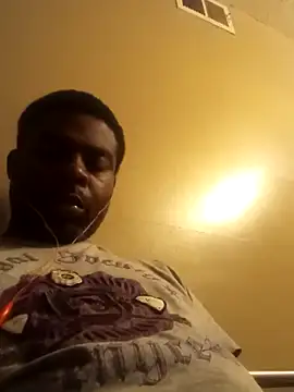 Snapshot of SLOWSTRO chatting on February 2025 02:50:02 AM SLOWSTRO online show from February 2025 02:50:02 AM