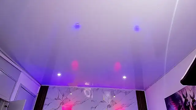 AuroraDiaz online show from November 2025 07:36:01 PM