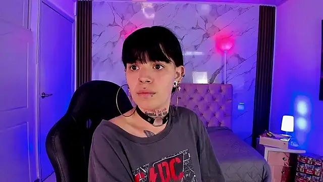 AuroraDiaz online show from December 2025 07:27:01 PM