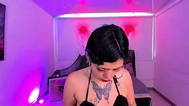 AuroraDiaz online show from October 2025 07:24:01 PM