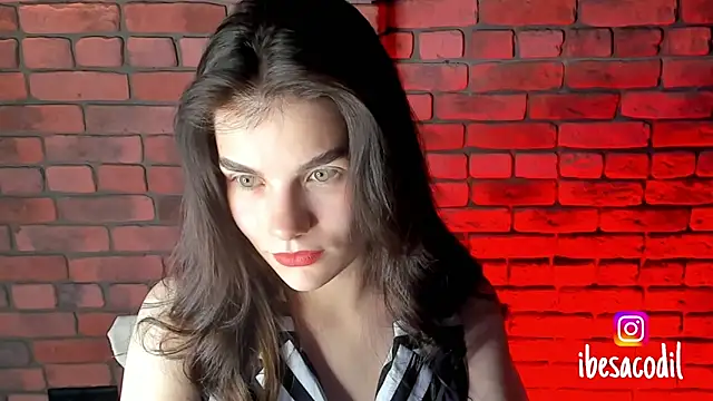 adriana allien online show from January 2025 09:31:02 PM