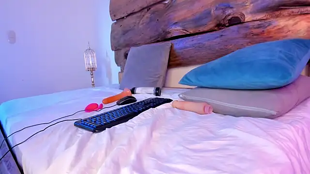 AssQueen18 online show from March 2025 03:29:01 PM