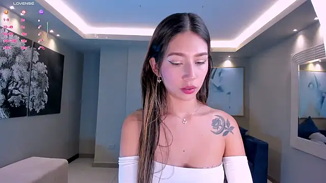 TaraLawrence online show from January 2026 03:43:01 AM