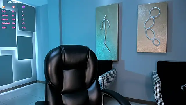 TaraLawrence online show from October 2025 02:43:02 AM