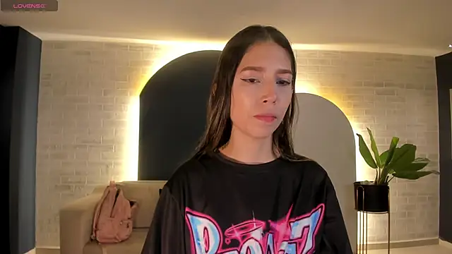 TaraLawrence online show from February 2026 04:20:01 AM