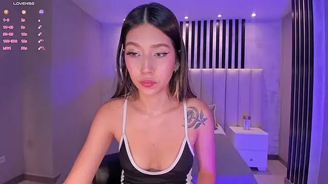 TaraLawrence online show from November 2025 04:05:02 AM