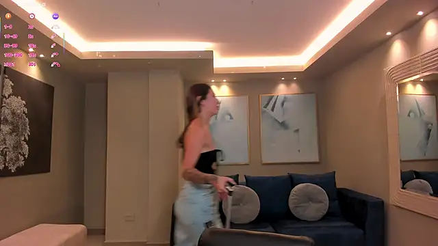 TaraLawrence online show from November 2025 04:27:02 AM