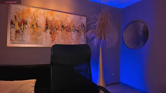 AlanaCraft online show from November 2025 12:27:01 PM