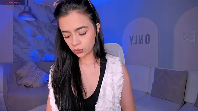 AlanaCraft online show from December 2025 12:28:02 PM