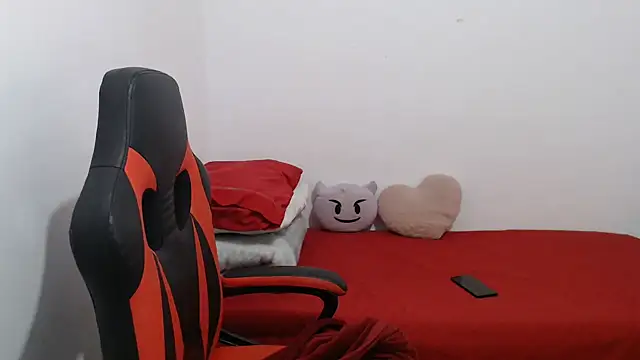 madelyn30 online show from October 2025 08:35:01 AM