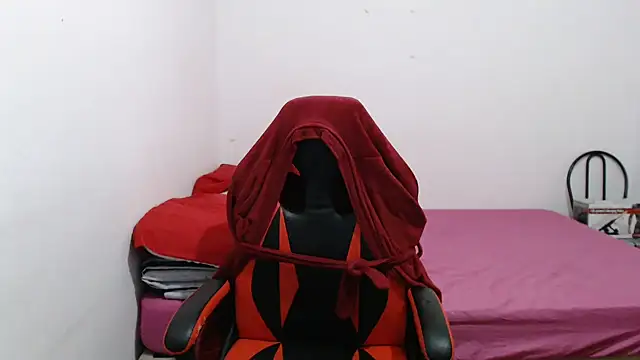 madelyn30 online show from April 2026 08:26:01 AM