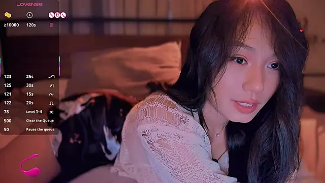 Snapshot of kimmy_chi_ chatting on October 2025 05:46:01 PM kimmy chi online show from October 2025 05:46:01 PM