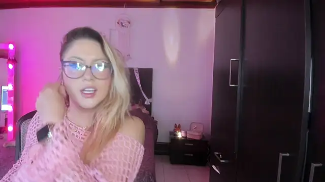 miss julietaa online show from February 2026 03:20:02 PM