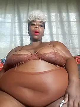 Snapshot of BustyWendyXXX47 chatting on November 2025 09:09:02 AM BustyWendyXXX47 online show from November 2025 09:09:02 AM