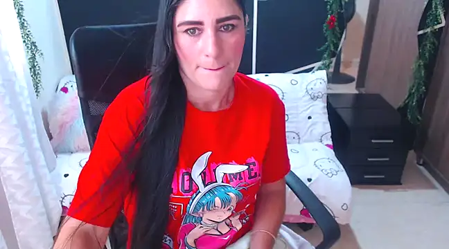 LUCY LI online show from March 2025 06:18:01 PM