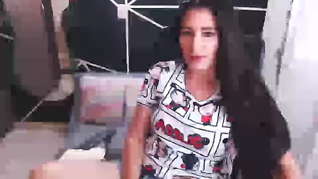 LUCY LI online show from January 2025 06:03:01 PM