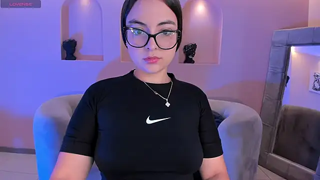 AllisonRogersX online show from October 2025 05:25:02 PM