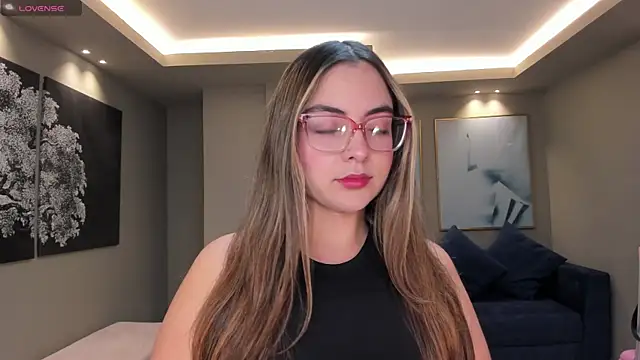 AllisonRogersX online show from May 2026 11:21:02 AM