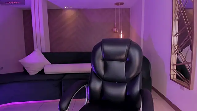 AllisonRogersX online show from November 2025 02:45:02 AM