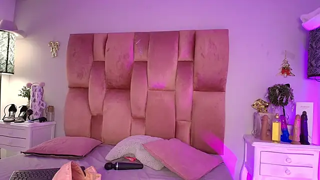 SweetBonniie online show from February 2026 11:31:02 AM