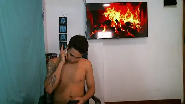 JacobandChloee online show from February 2026 08:17:01 PM