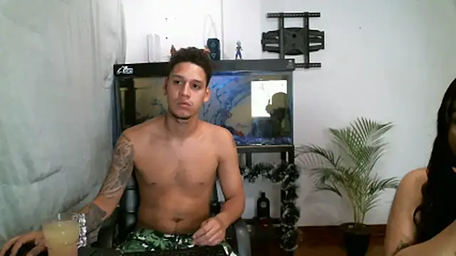 JacobandChloee online show from December 2025 08:42:02 PM