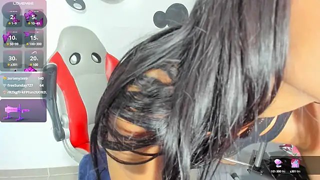  18 laura online show from December 2024 06:14:01 AM