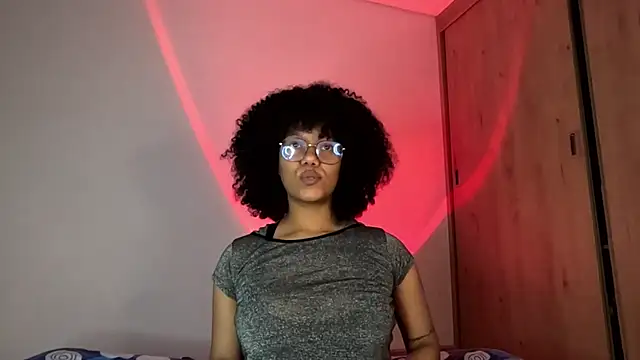 Ale xandra online show from May 2026 10:54:01 PM