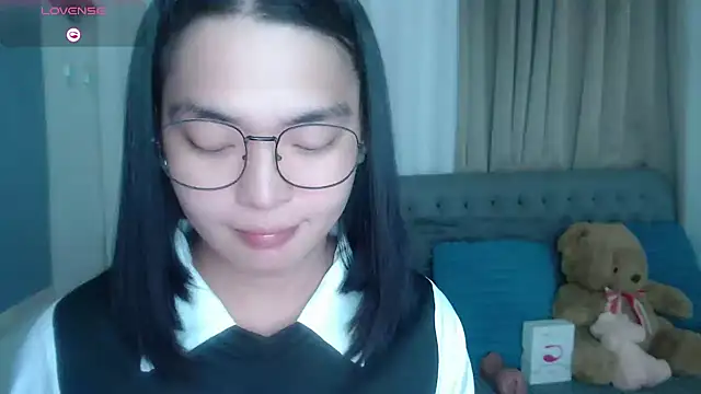 zhaviahale21 online show from July 2026 06:04:01 PM