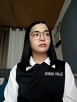 zhaviahale21 online show from March 2026 07:39:01 PM